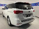 Thumbnail '5' of KIA Carnival