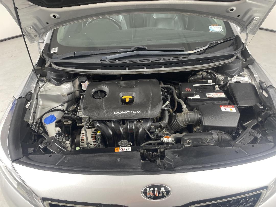 Photo '13' of KIA Cerato