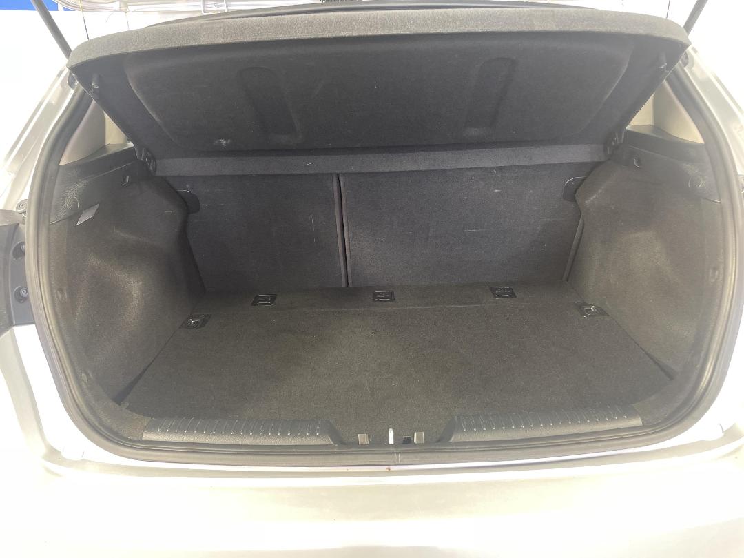 Photo '14' of KIA Cerato