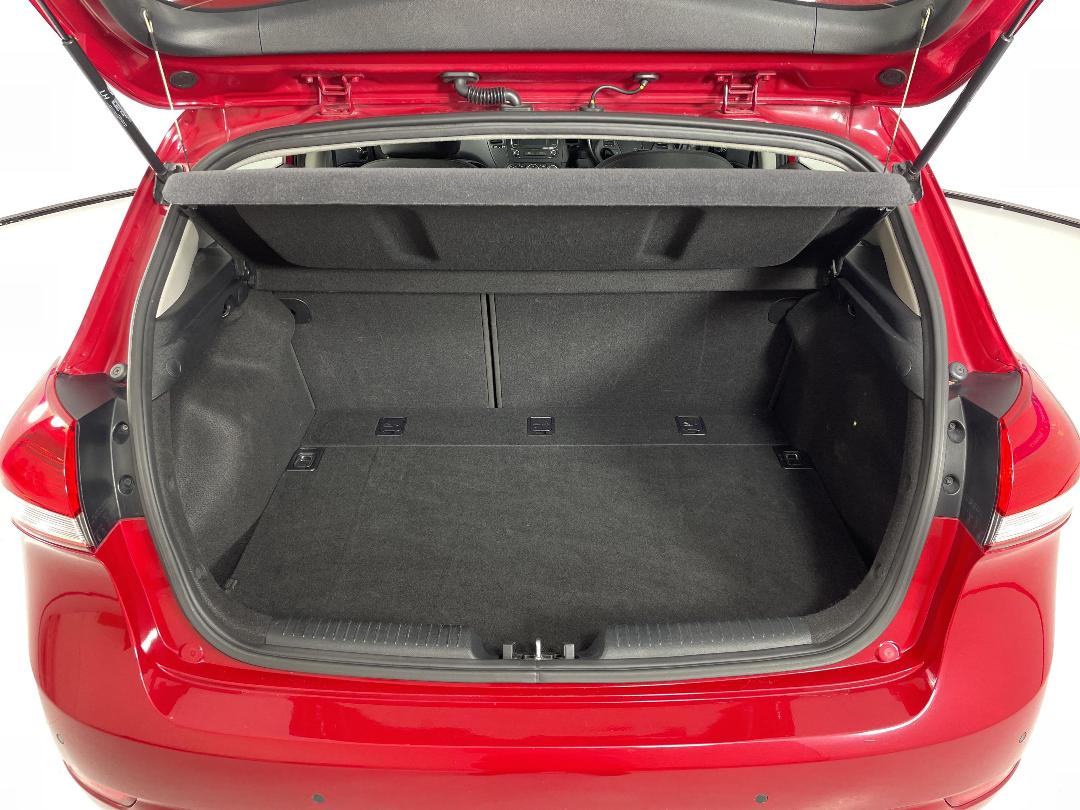 Photo '14' of KIA Cerato