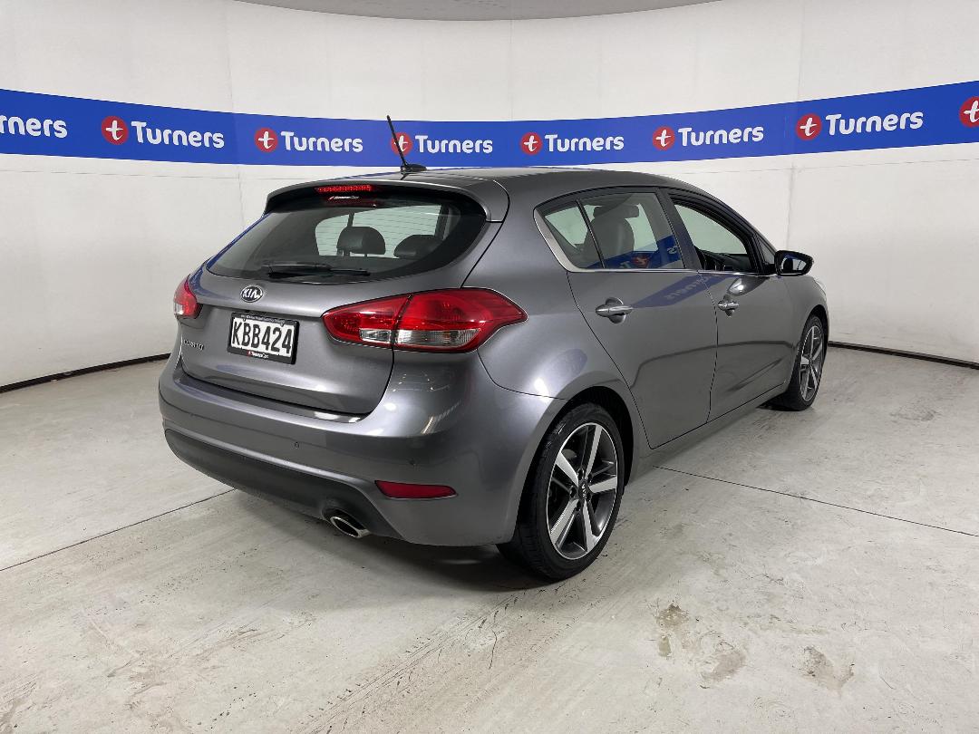 Photo '7' of KIA Cerato