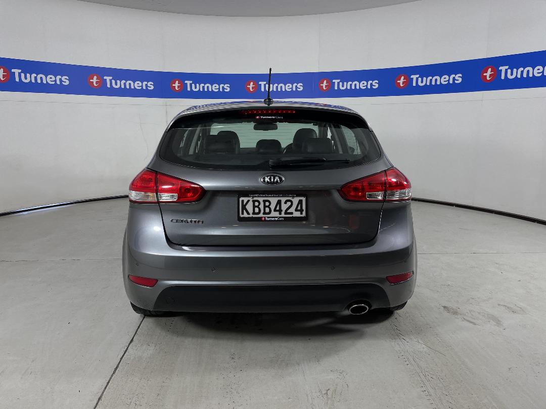 Photo '6' of KIA Cerato