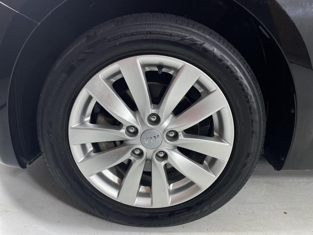 Photo '10' of KIA Cerato Photo '10' of KIA Cerato