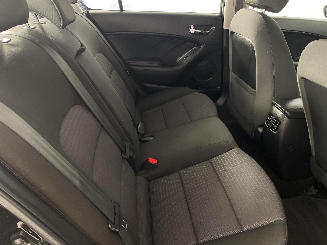 Photo '20' of KIA Cerato Photo '20' of KIA Cerato