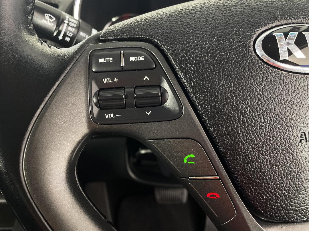 Photo '26' of KIA Cerato Photo '26' of KIA Cerato