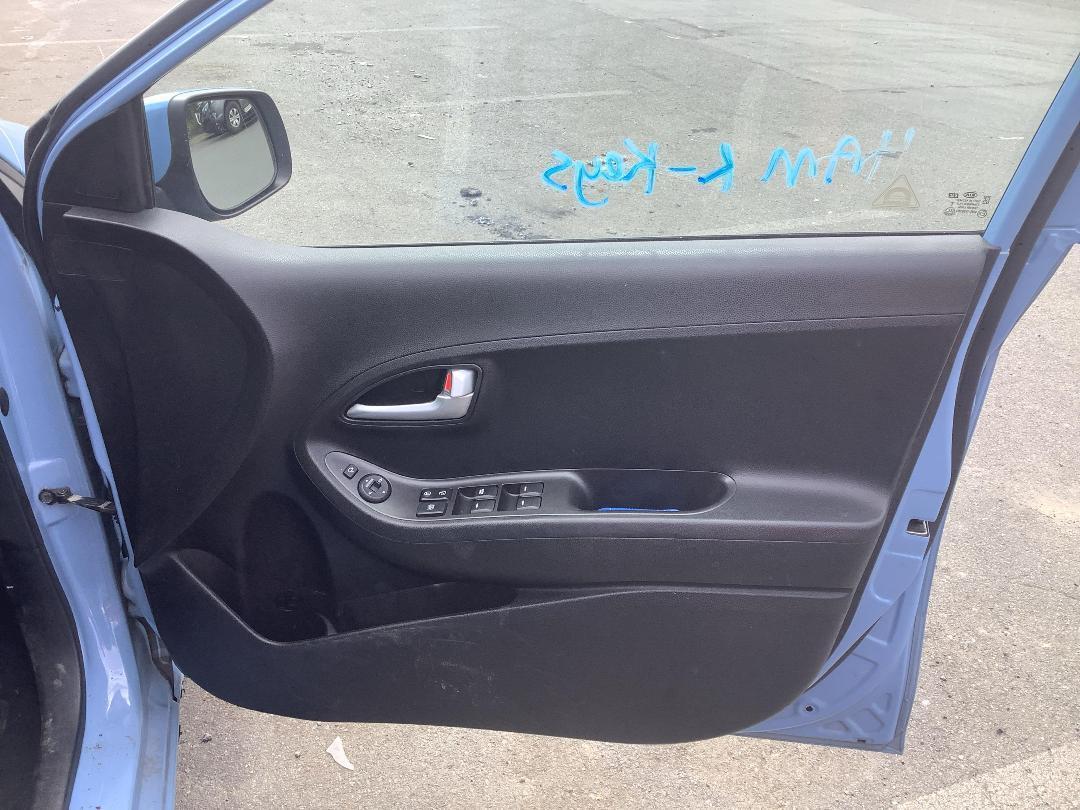 Photo '16' of KIA Picanto EX