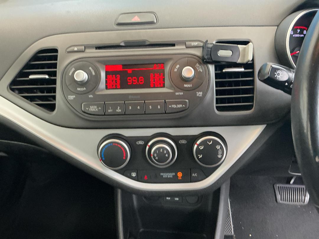 Photo '11' of KIA Picanto LX