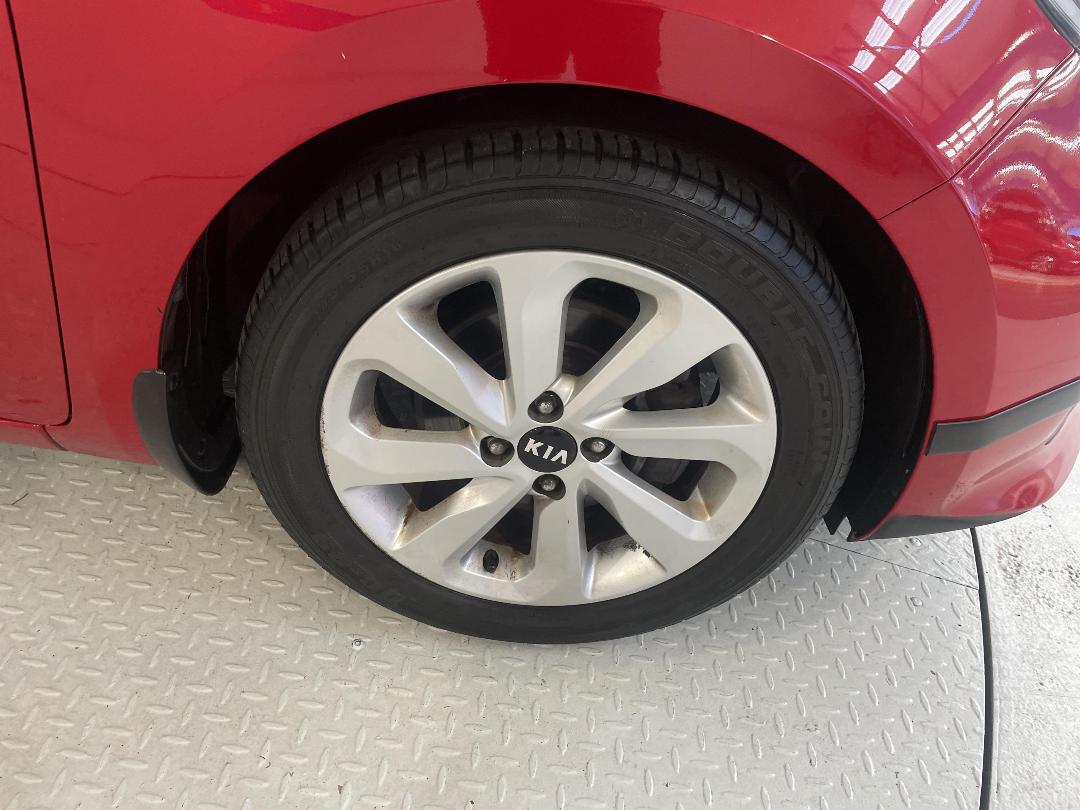 Photo '9' of KIA RIO