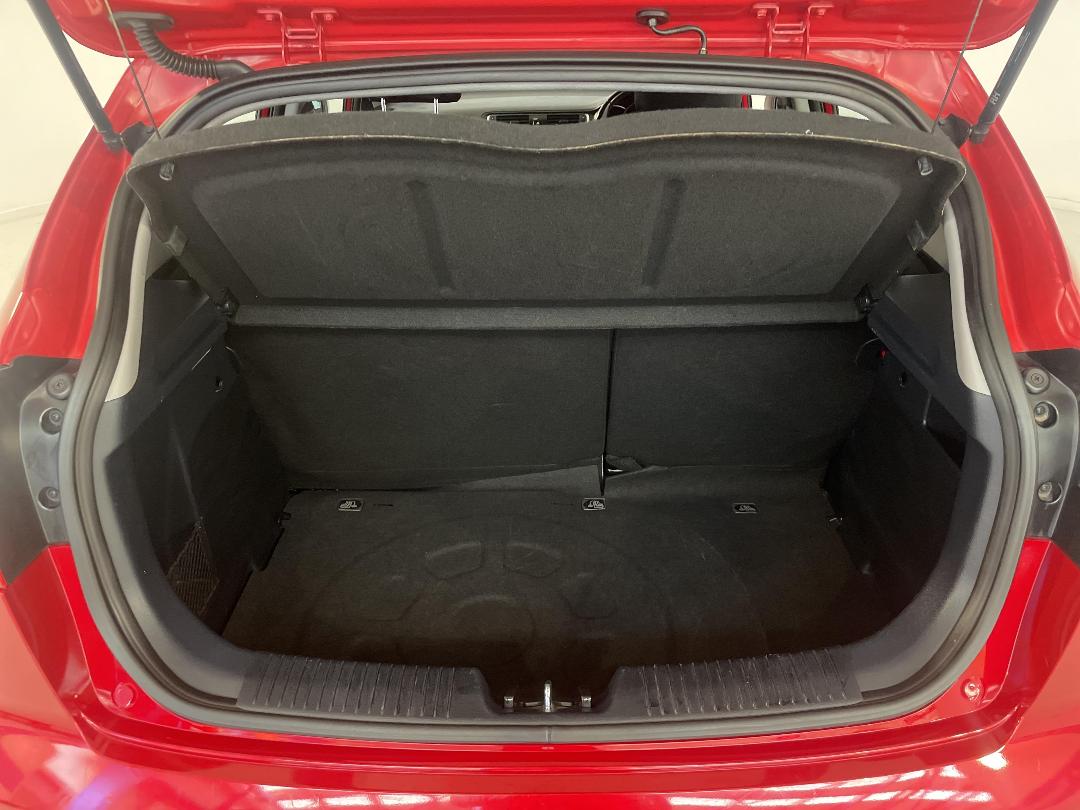 Photo '14' of KIA RIO