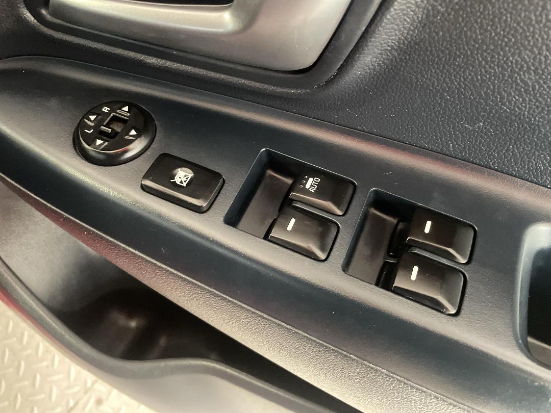 Photo '23' of KIA RIO