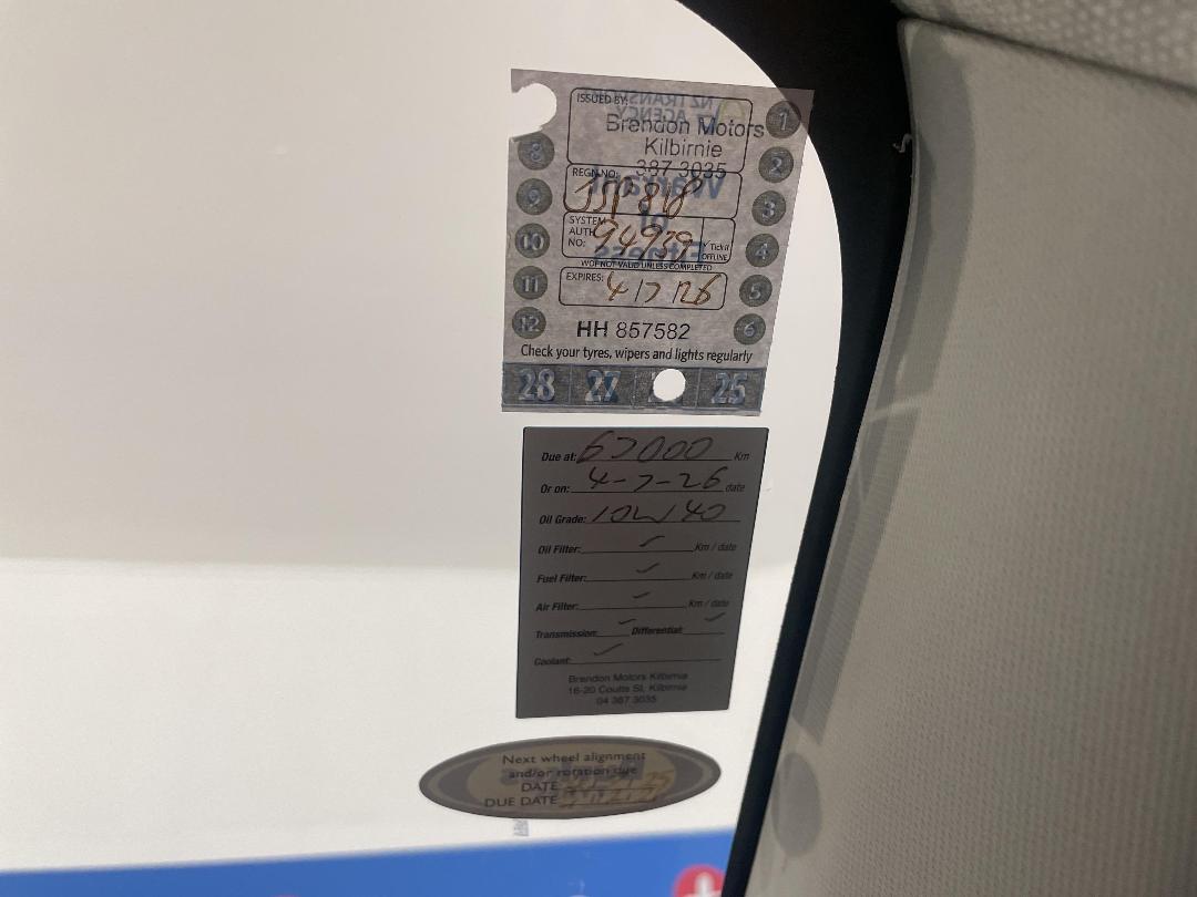 Photo '32' of KIA RIO