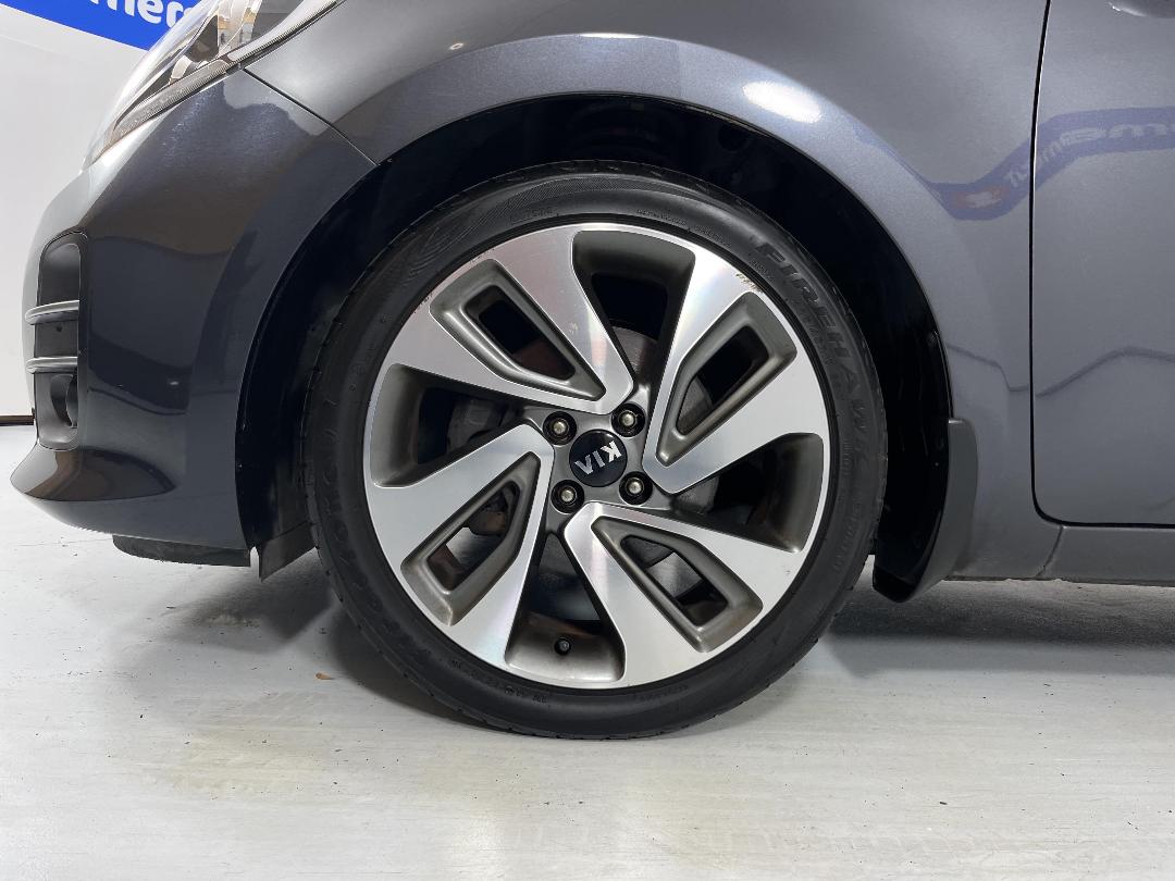 Photo '10' of KIA RIO