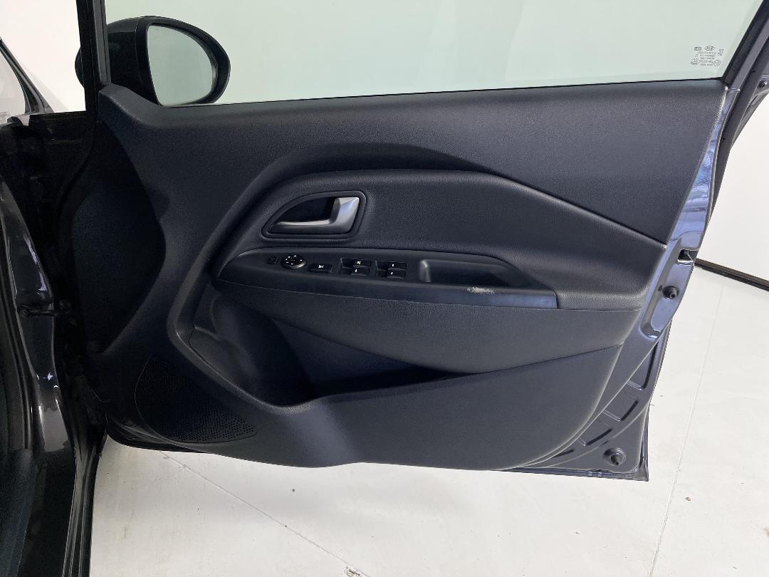 Photo '15' of KIA RIO