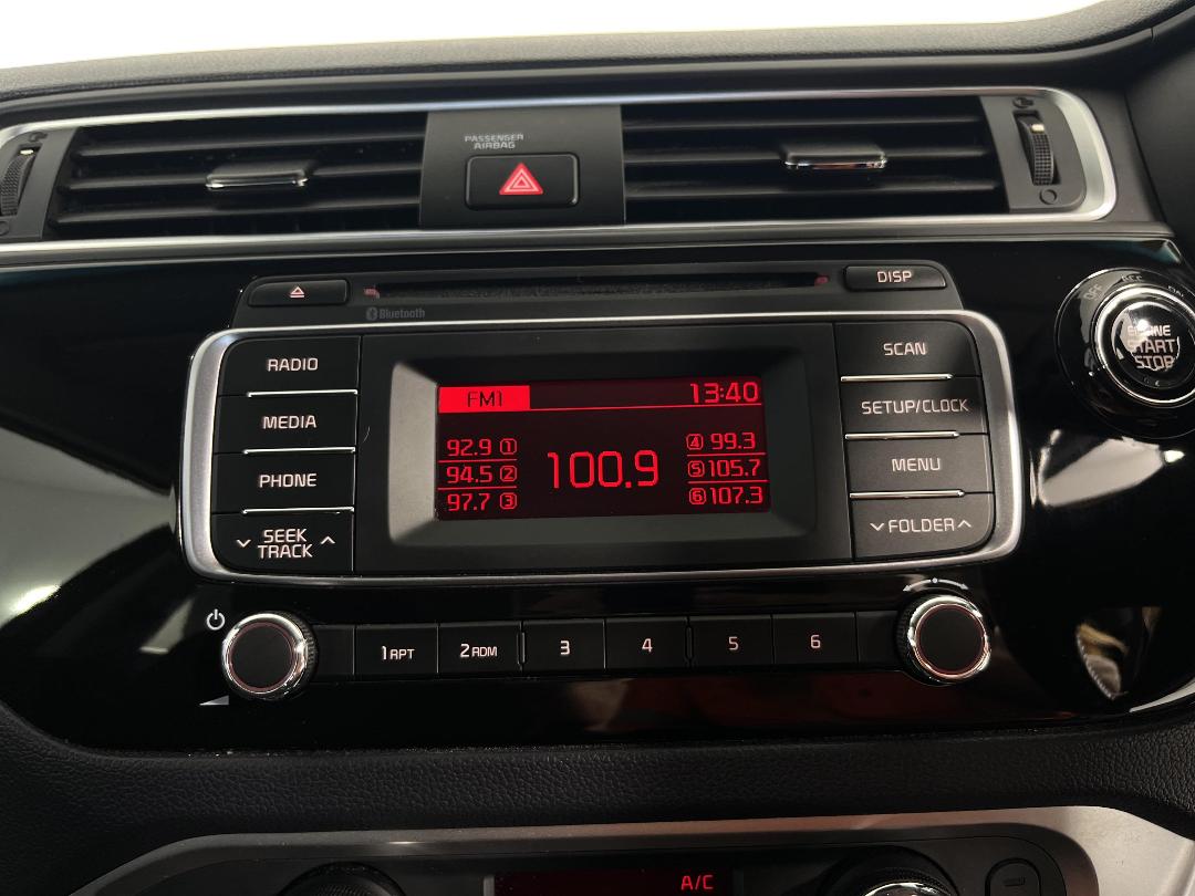 Photo '25' of KIA RIO