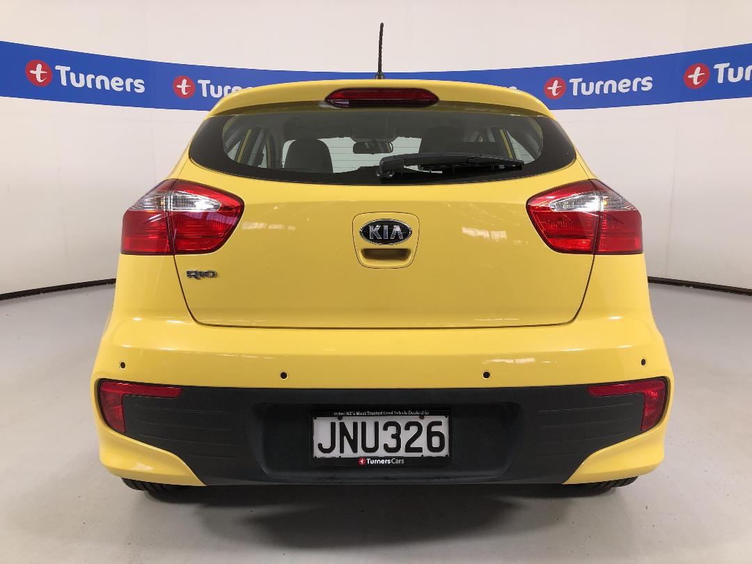 Photo '6' of KIA RIO Photo '6' of KIA RIO