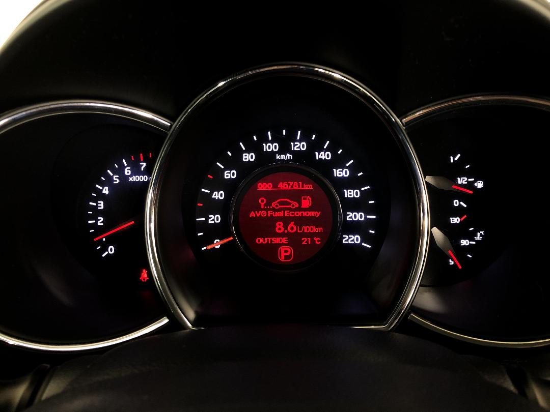 Photo '21' of KIA RIO Photo '21' of KIA RIO