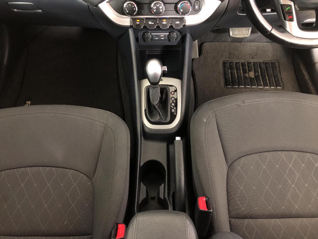 Photo '18' of KIA RIO Photo '18' of KIA RIO