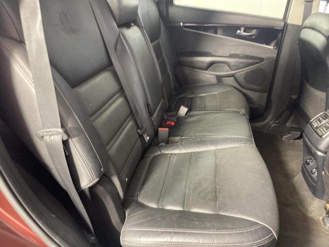 Photo '20' of KIA Sorento