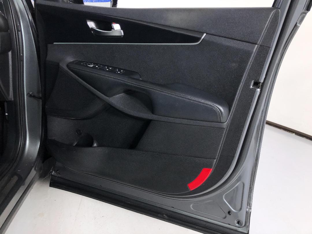 Photo '15' of KIA Sorento Photo '15' of KIA Sorento