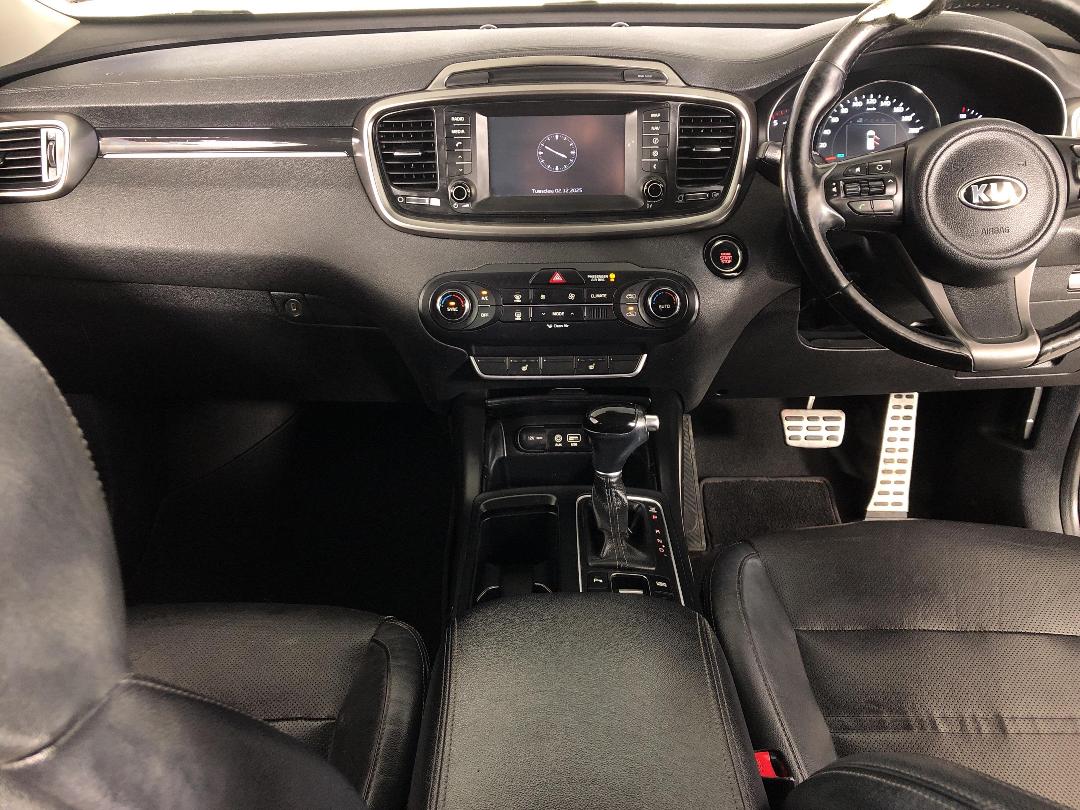 Photo '17' of KIA Sorento Photo '17' of KIA Sorento