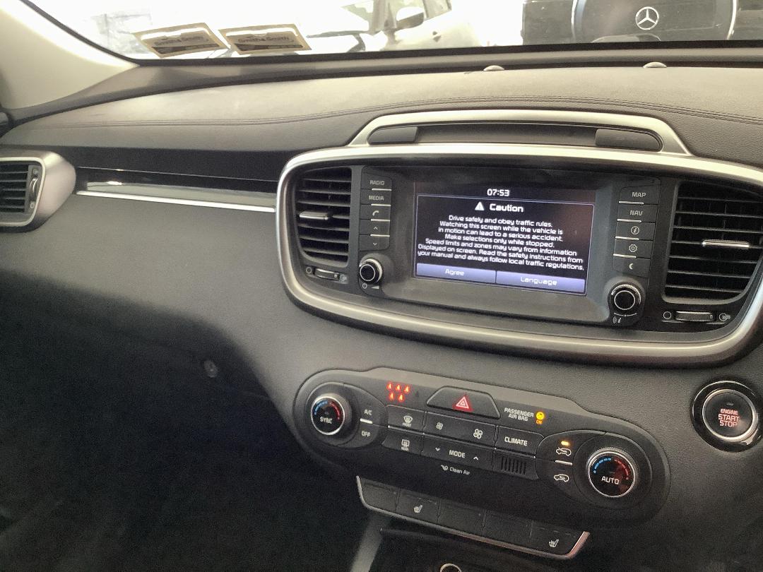 Photo '15' of KIA Sorento EX Photo '15' of KIA Sorento EX