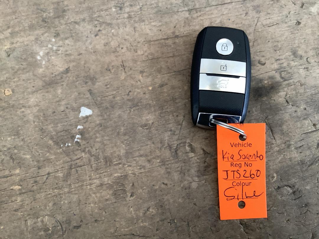 Photo '16' of KIA Sorento EX Photo '16' of KIA Sorento EX