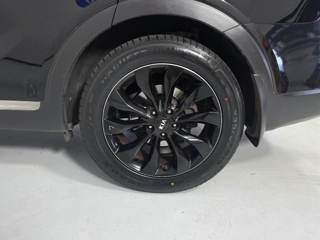 Photo '11' of KIA Sorento