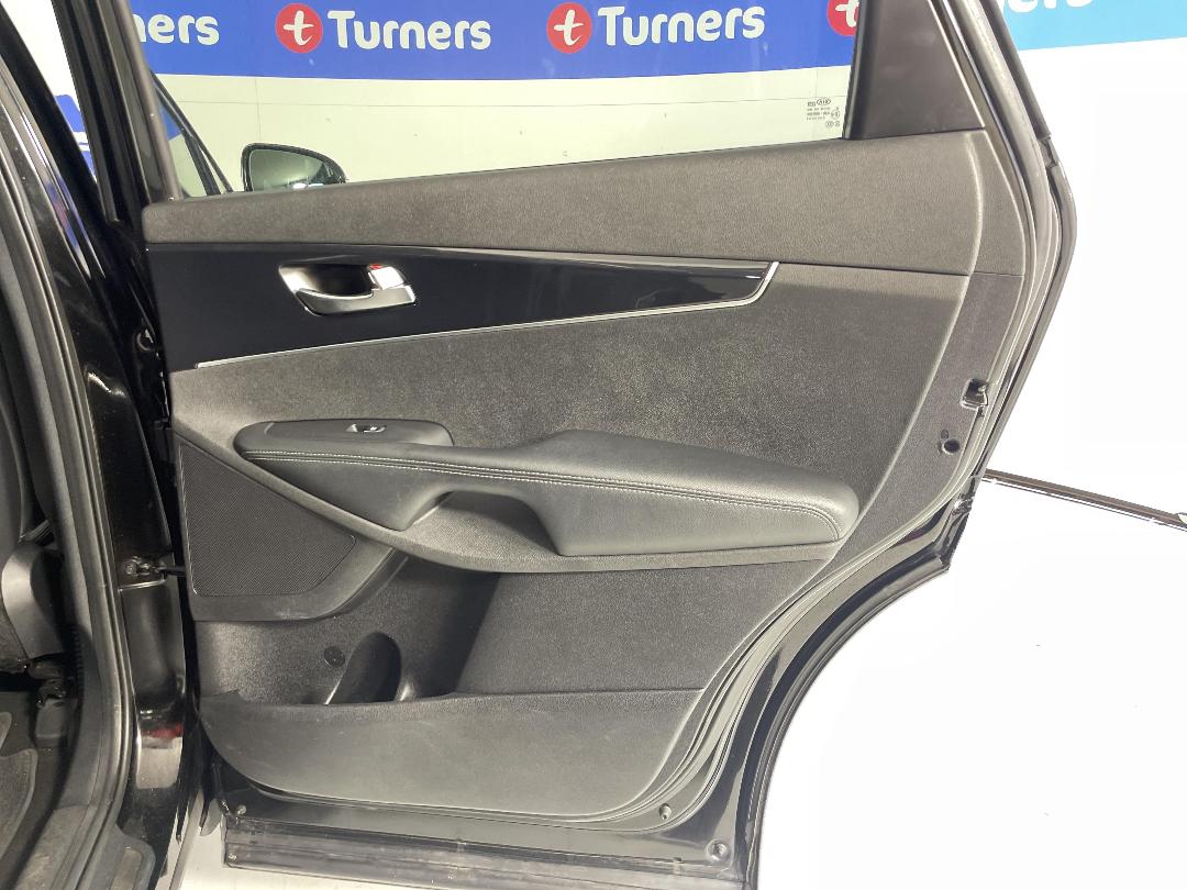 Photo '19' of KIA Sorento