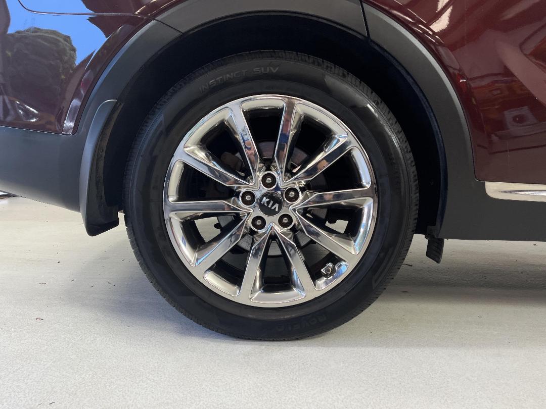 Photo '12' of KIA Sorento