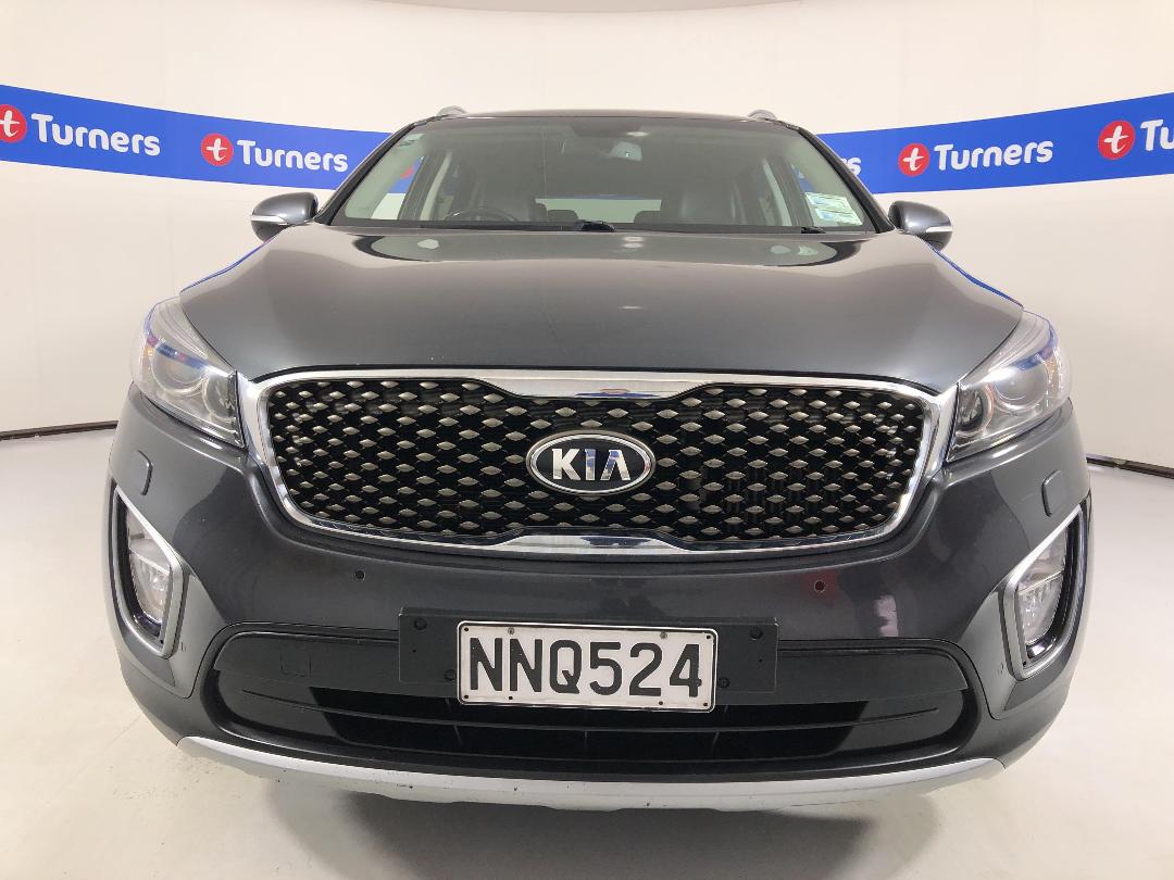 Photo '2' of KIA Sorento Photo '2' of KIA Sorento