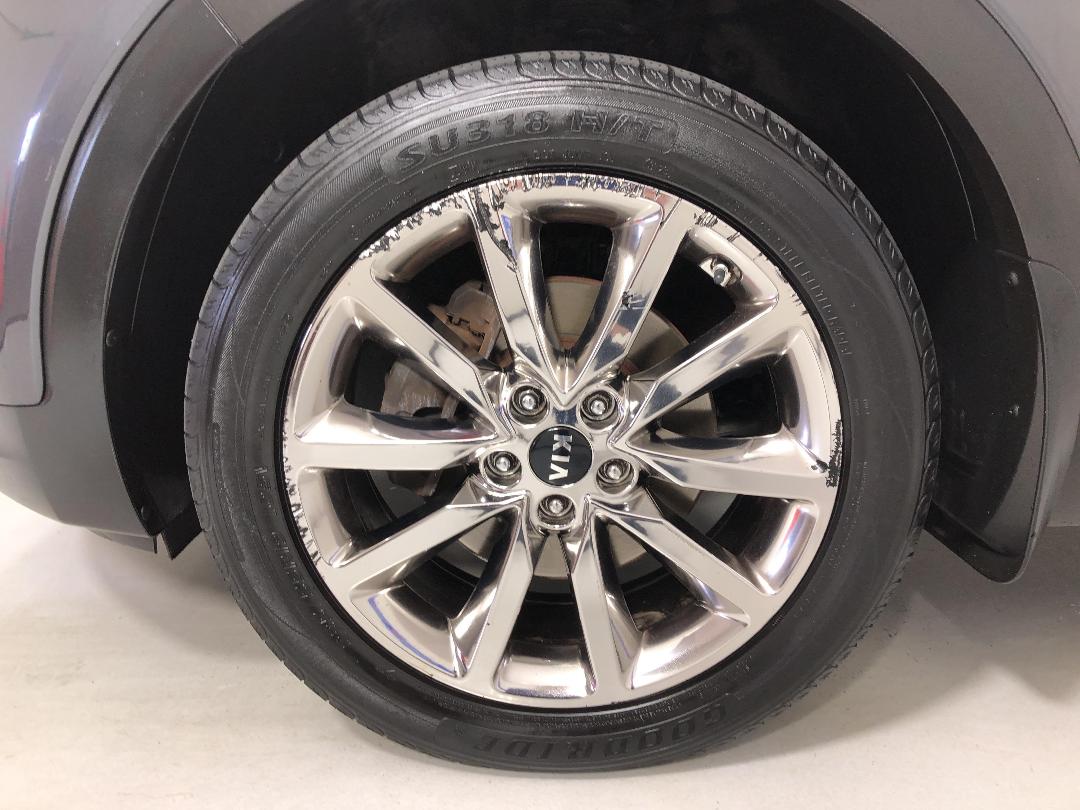 Photo '10' of KIA Sorento Photo '10' of KIA Sorento