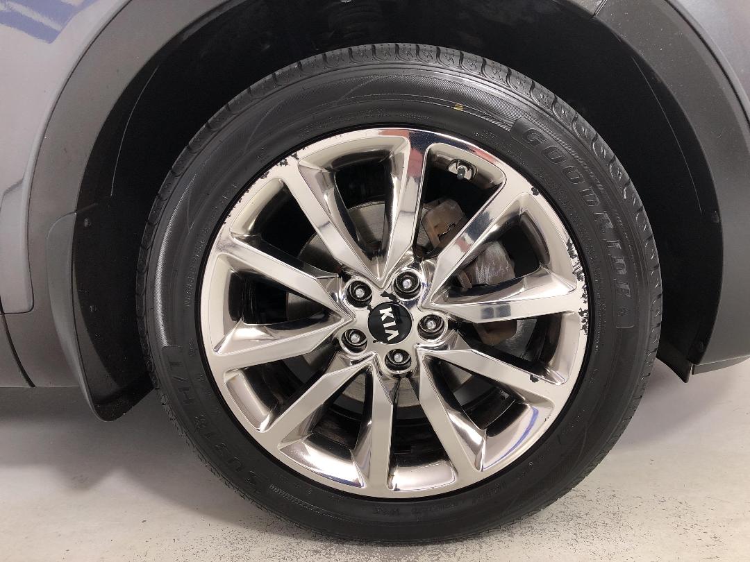 Photo '9' of KIA Sorento Photo '9' of KIA Sorento