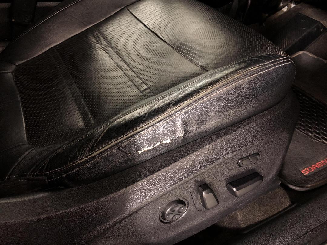 Photo '23' of KIA Sorento Photo '23' of KIA Sorento