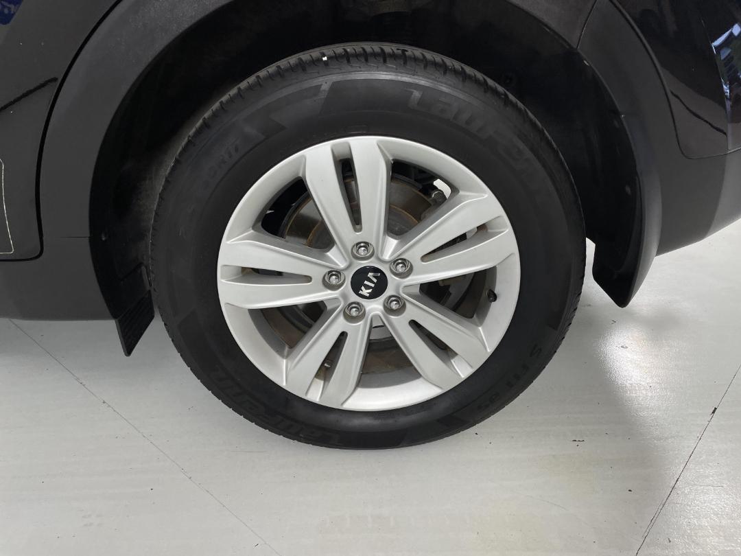 Photo '11' of KIA Sportage Photo '11' of KIA Sportage