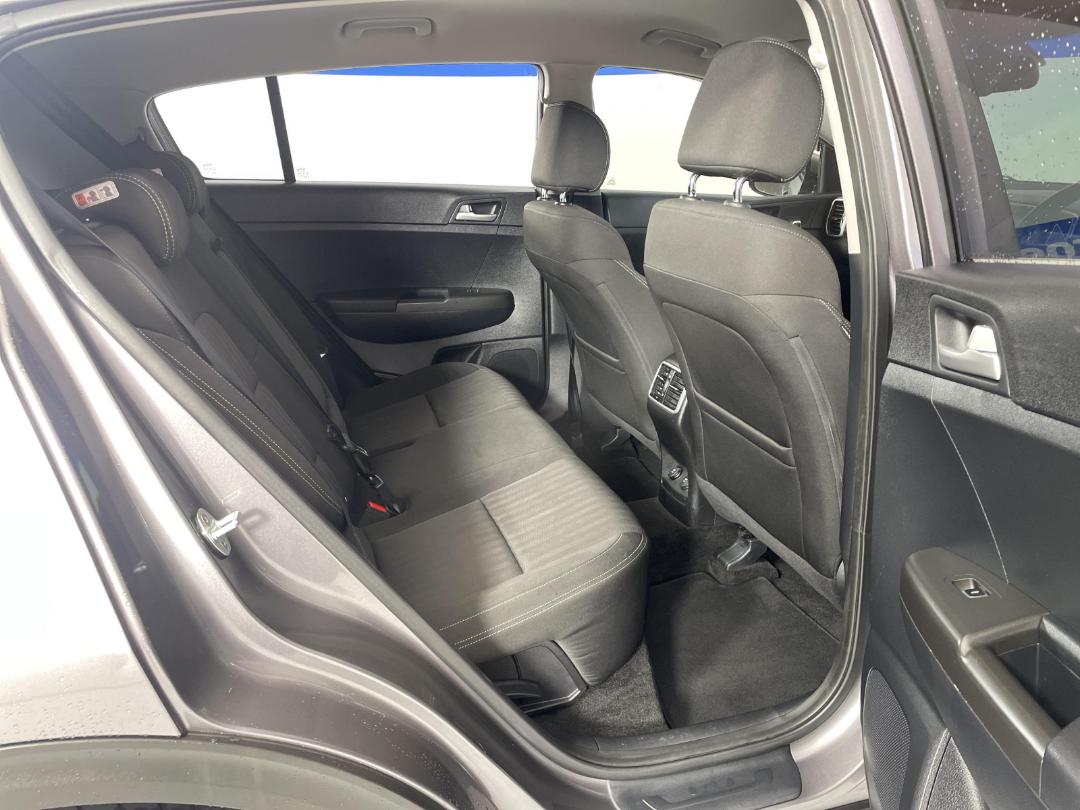 Photo '20' of KIA Sportage Photo '20' of KIA Sportage