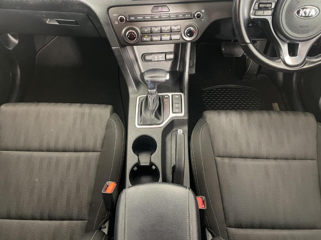 Photo '18' of KIA Sportage Photo '18' of KIA Sportage