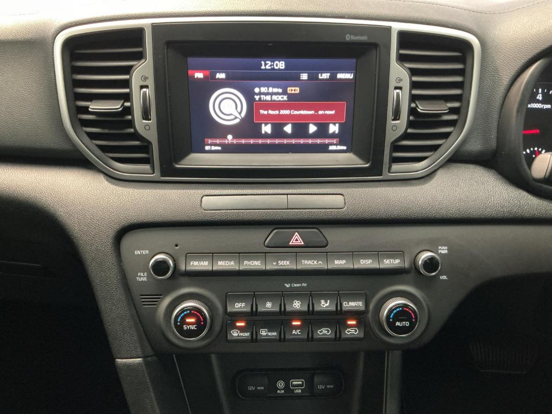 Photo '18' of KIA Sportage Photo '18' of KIA Sportage