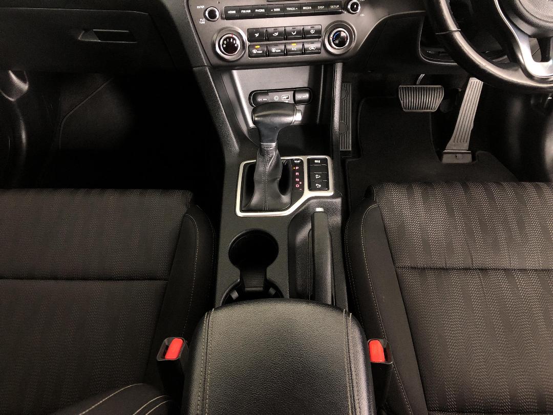 Photo '18' of KIA Sportage Photo '18' of KIA Sportage