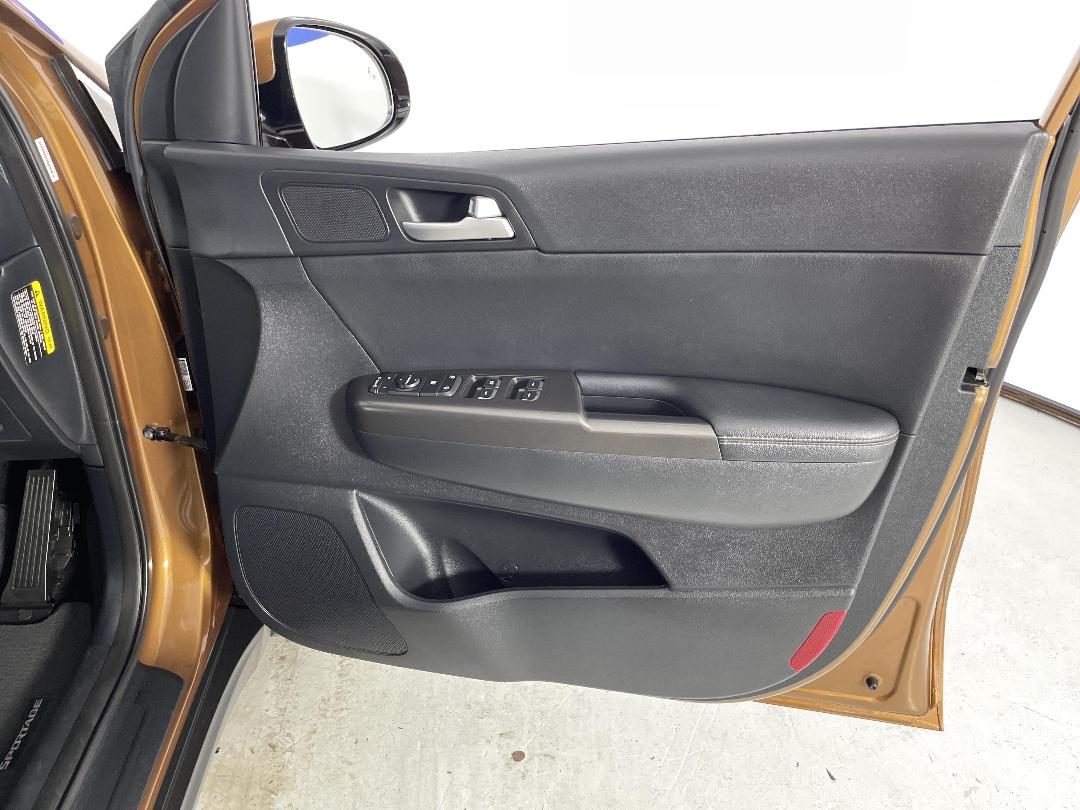 Photo '15' of KIA Sportage Photo '15' of KIA Sportage