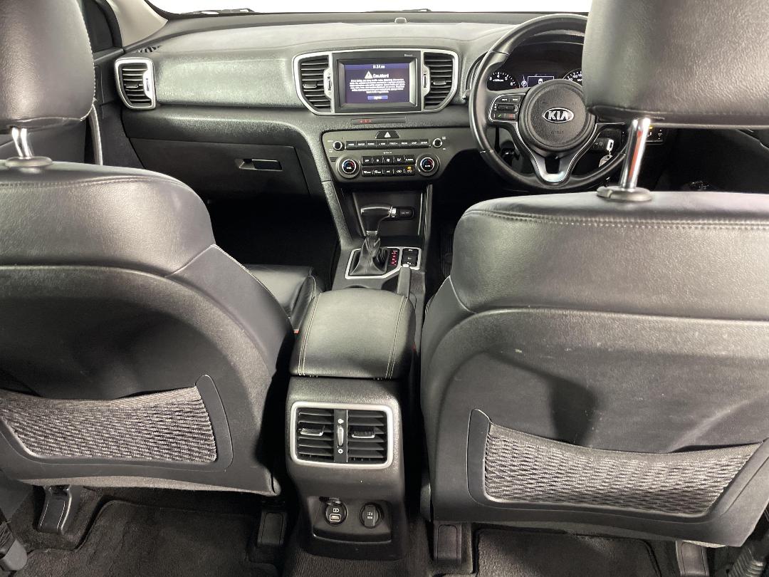 Photo '18' of KIA Sportage Photo '18' of KIA Sportage