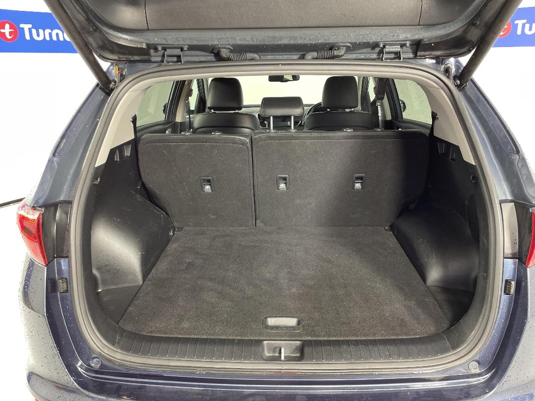 Photo '14' of KIA Sportage Photo '14' of KIA Sportage