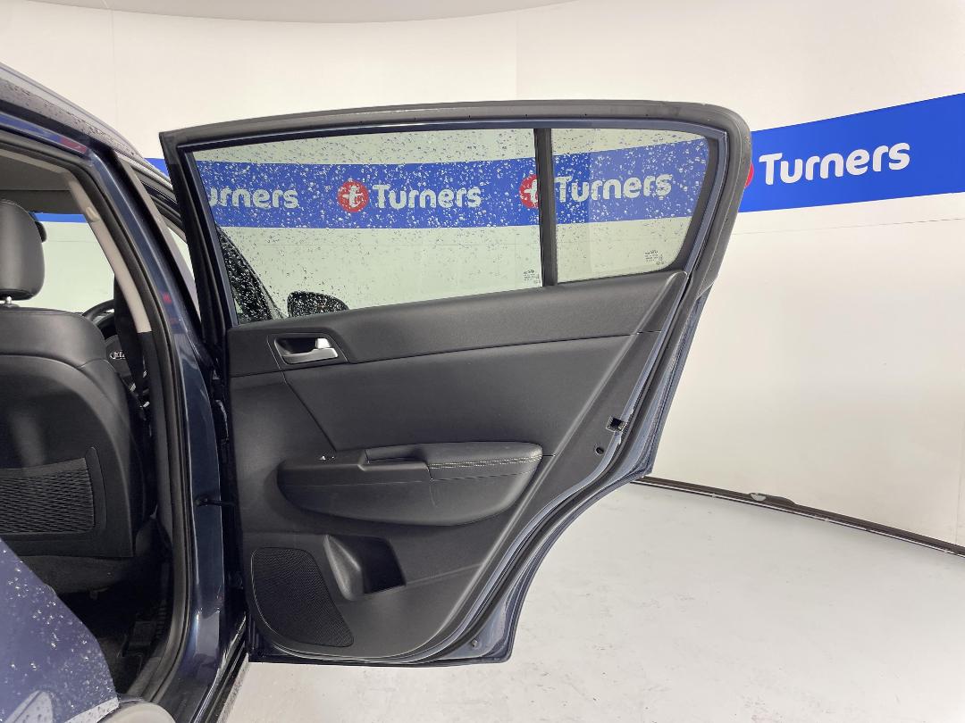 Photo '19' of KIA Sportage Photo '19' of KIA Sportage