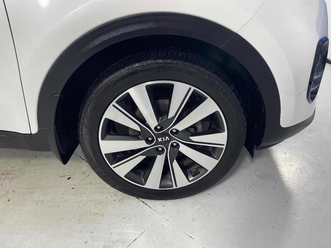 Photo '9' of KIA Sportage Photo '9' of KIA Sportage