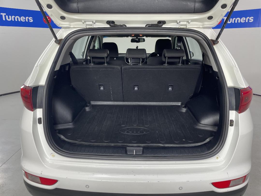 Photo '14' of KIA Sportage