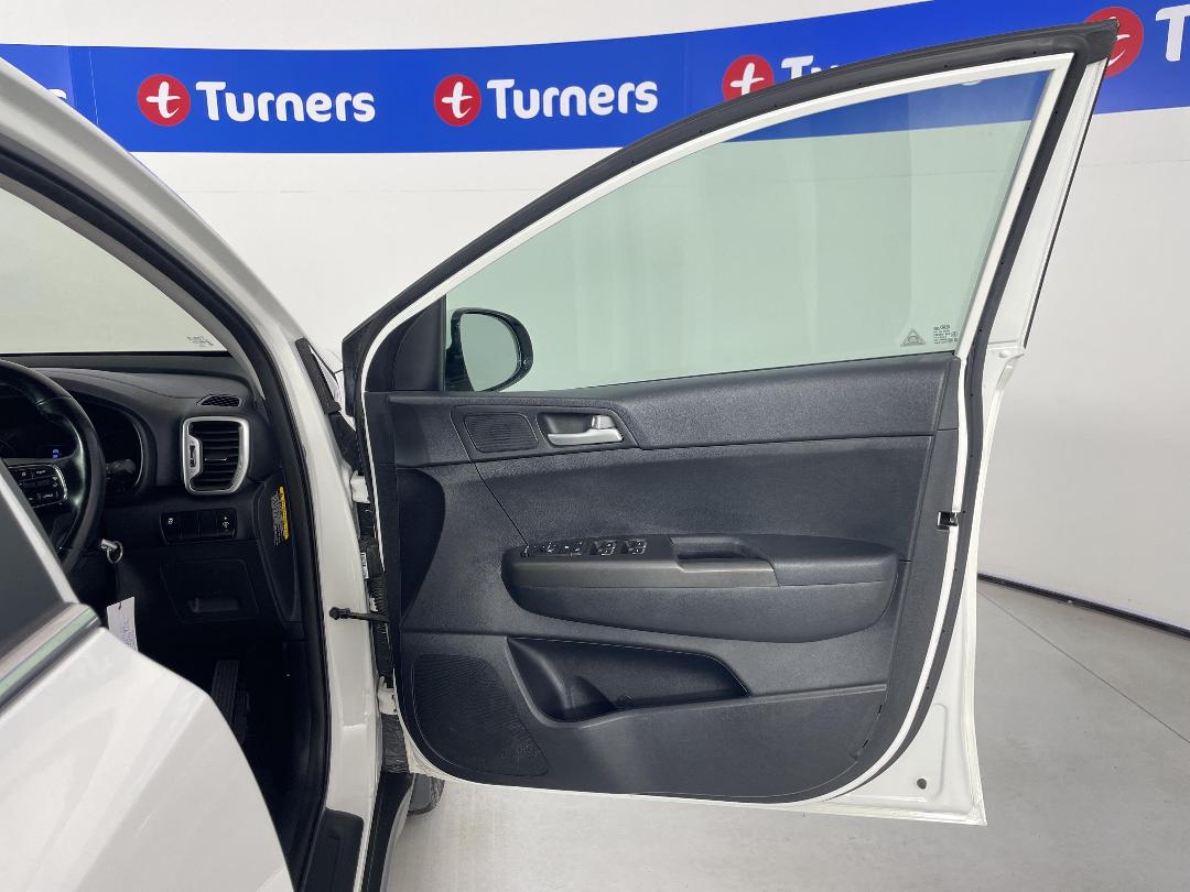 Photo '15' of KIA Sportage