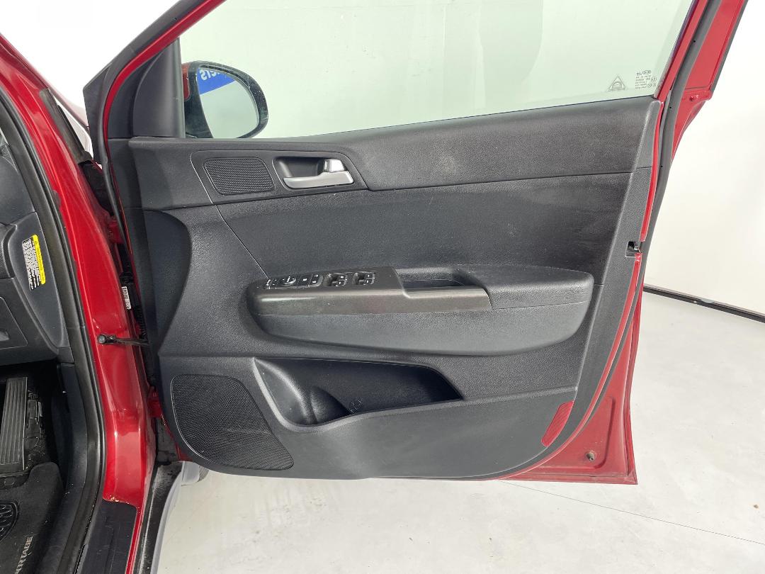 Photo '15' of KIA Sportage Photo '15' of KIA Sportage