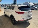 Thumbnail '4' of KIA Sportage EX