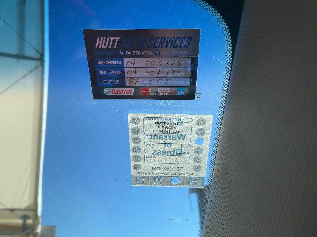 Photo '10' of KIA Sportage EX