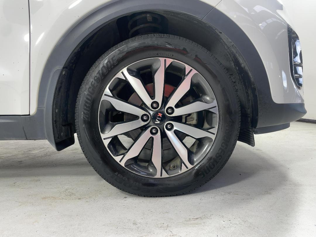 Photo '9' of KIA Sportage Photo '9' of KIA Sportage