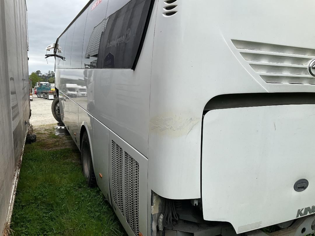 Photo '5' of King Long XMQ6996 Bus